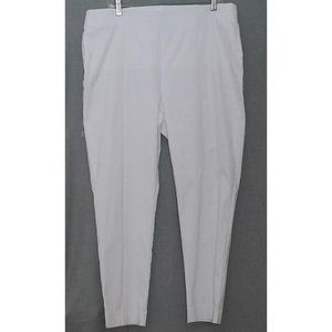 CHICO'S SO Slimming Women's White Ankle Pants